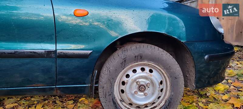 Седан Daewoo Lanos 2006 в Новгород-Северском