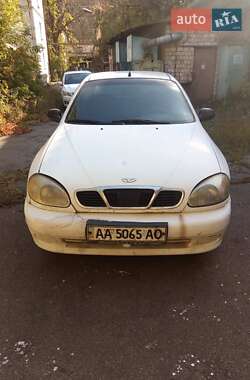 Daewoo Lanos  2005