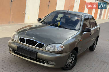 Daewoo Lanos  2004