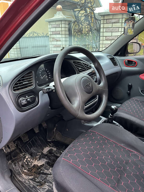 Седан Daewoo Lanos 2005 в Васловівці