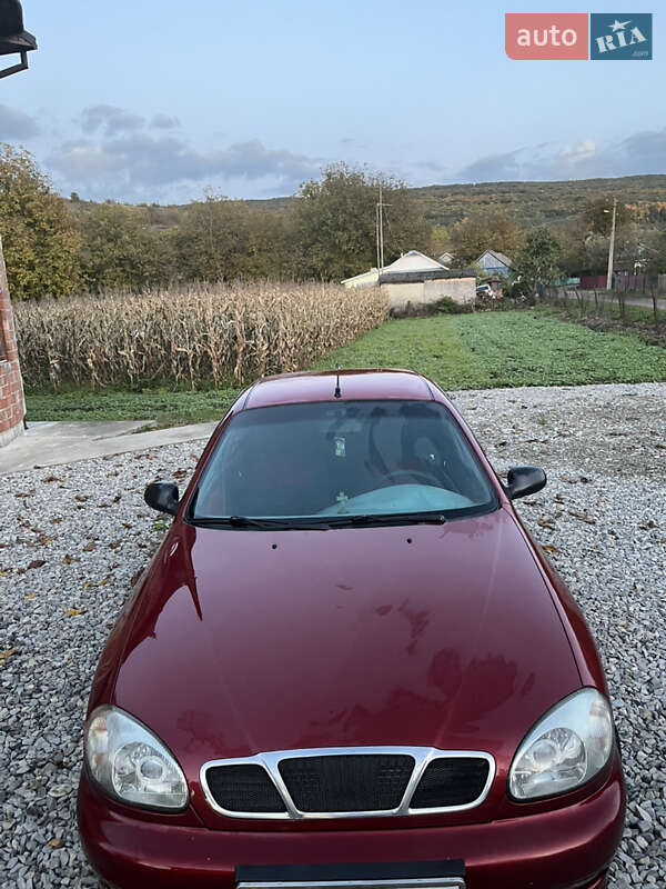 Седан Daewoo Lanos 2005 в Васловівці