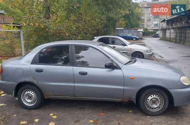 Daewoo Lanos  2009