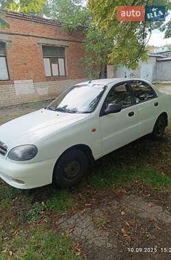 Daewoo Lanos 2010