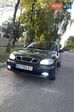 Daewoo Lanos  2003