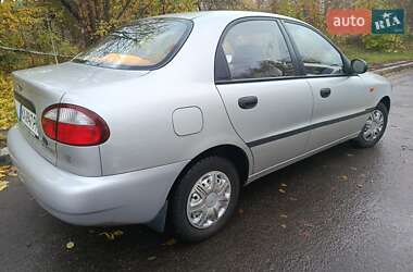 Daewoo Lanos  2002