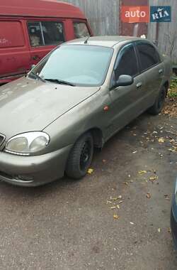 Daewoo Lanos  2005