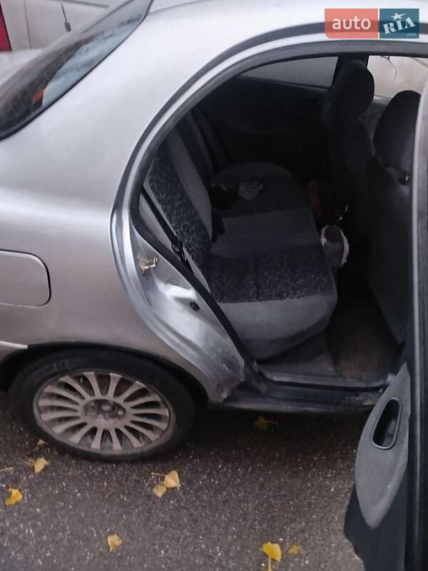 Седан Daewoo Lanos 2006 в Харькове