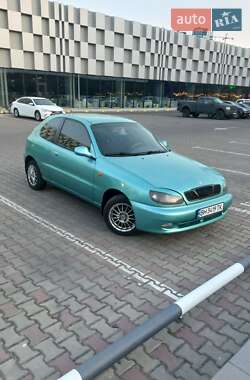 Daewoo Lanos  1998