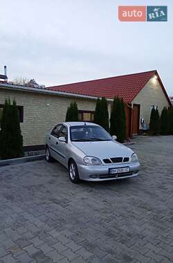 Daewoo Lanos  2003