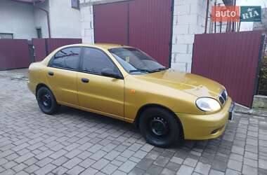 Daewoo Lanos  2002