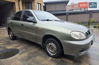 Daewoo Lanos  2002