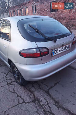 Daewoo Lanos  2004