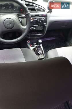 Daewoo Lanos  2005