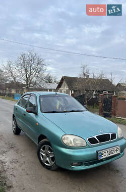 Daewoo Lanos  1999