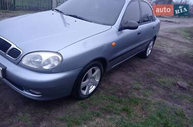 Daewoo Lanos  2011