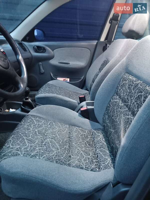 Седан Daewoo Lanos 2009 в Житомире