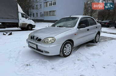 Daewoo Lanos  2003