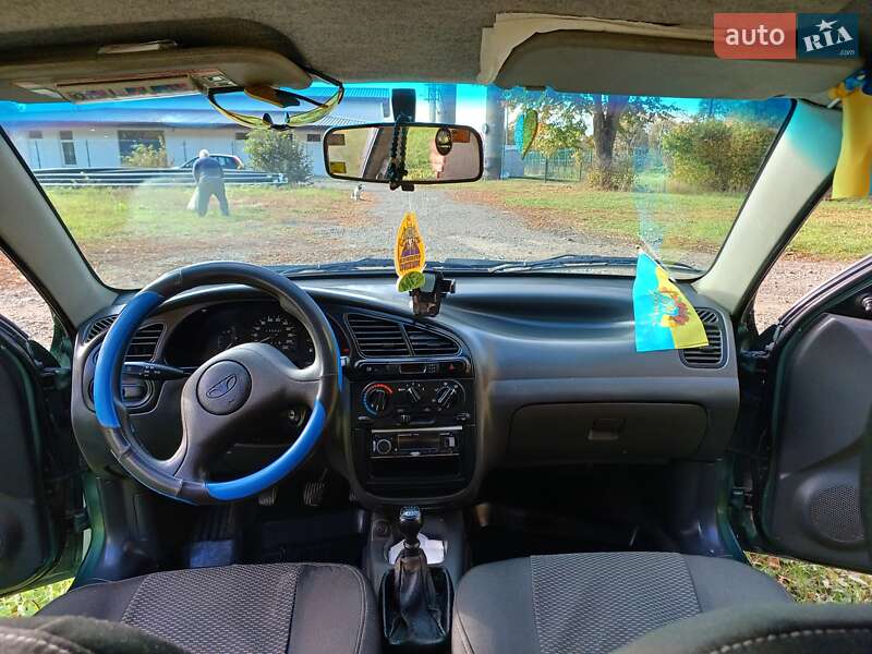 Седан Daewoo Lanos 2008 в Гайвороне