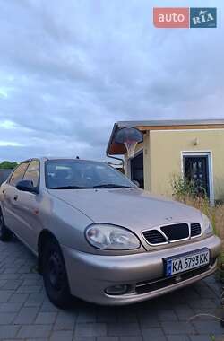 Daewoo Lanos  2003