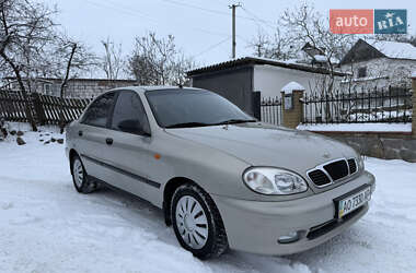 Daewoo Lanos  2009