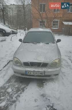 Daewoo Lanos  2002