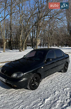 Daewoo Lanos  2009