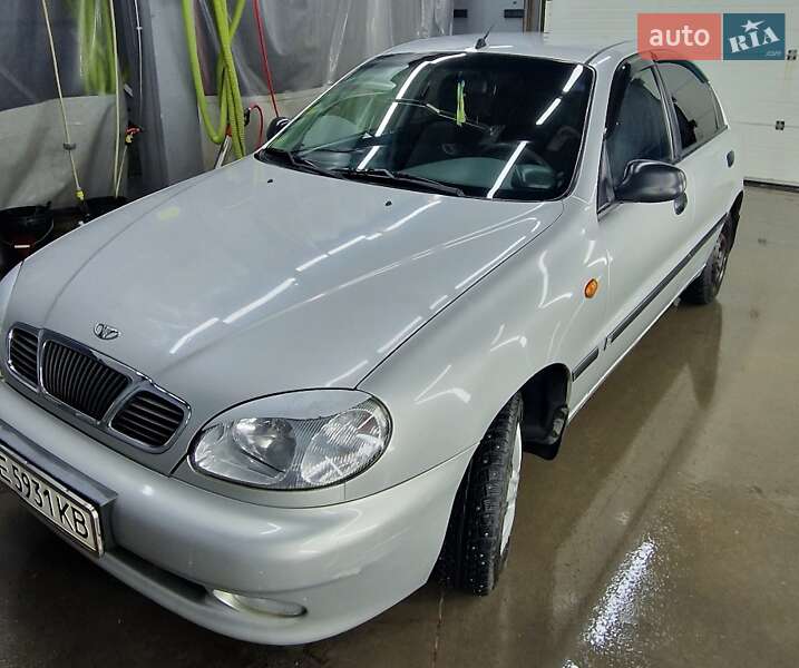 Хэтчбек Daewoo Lanos