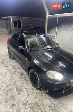 Daewoo Lanos  2006