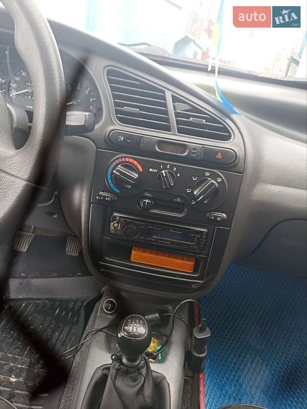 Седан Daewoo Lanos 2008 в Нетішині