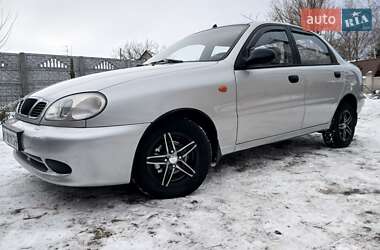 Daewoo Lanos  2005