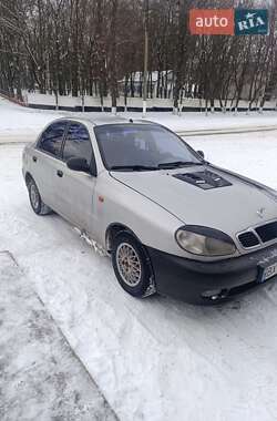 Daewoo Lanos  2003