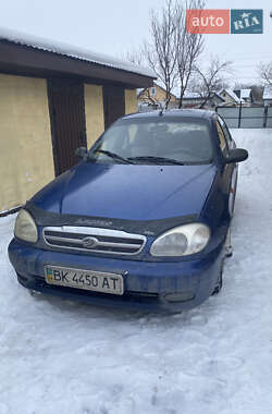 Daewoo Lanos  2009