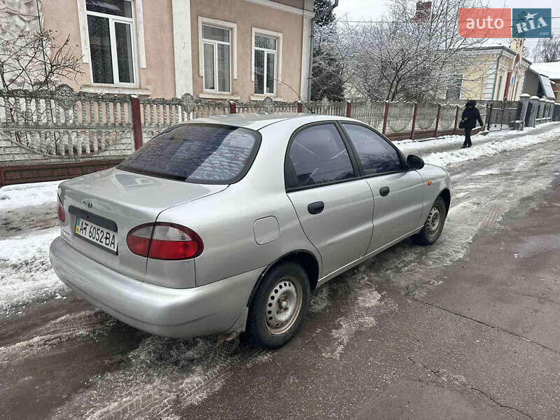 Седан Daewoo Lanos 2006 в Коломые
