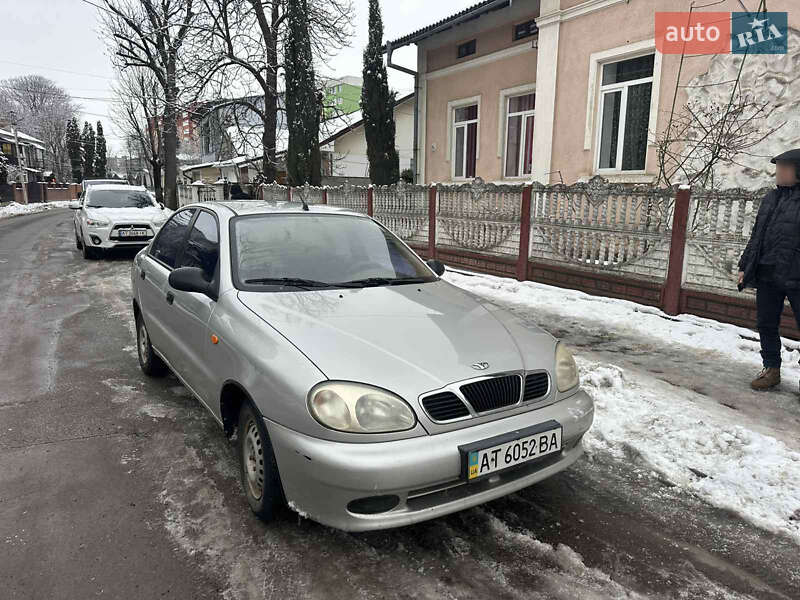Седан Daewoo Lanos 2006 в Коломые