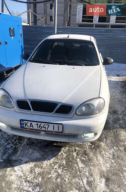 Daewoo Lanos  2004