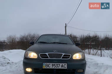 Daewoo Lanos  2005