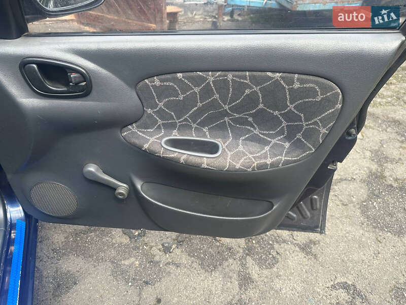 Седан Daewoo Lanos 2002 в Черкассах фото 10 Седан Daewoo Lanos 2002 в Черкассах