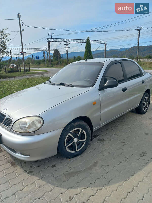 Daewoo Lanos 2003