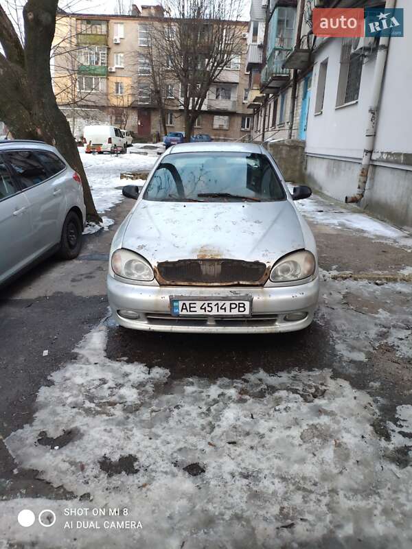 Седан Daewoo Lanos 2005 в Дніпрі