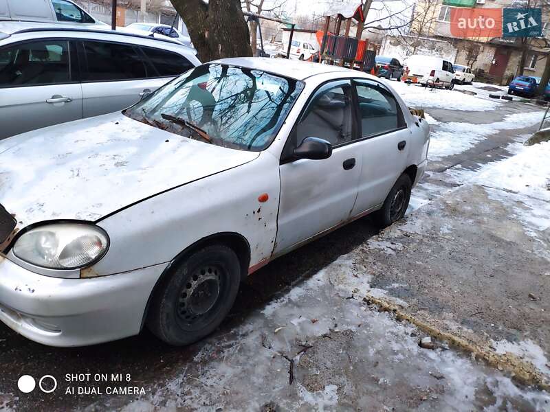 Седан Daewoo Lanos 2005 в Дніпрі