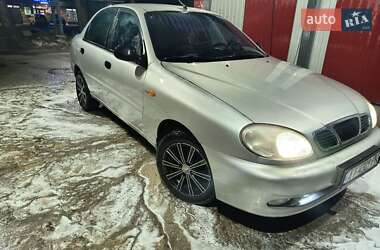 Daewoo Lanos  2003