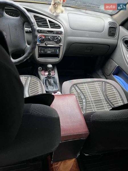 Седан Daewoo Lanos 2002 в Братском