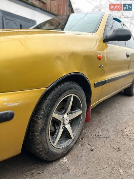 Седан Daewoo Lanos 2002 в Братском