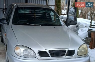 Daewoo Lanos  2004