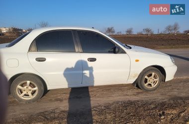 Daewoo Lanos  2012
