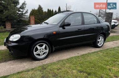 Daewoo Lanos  2009