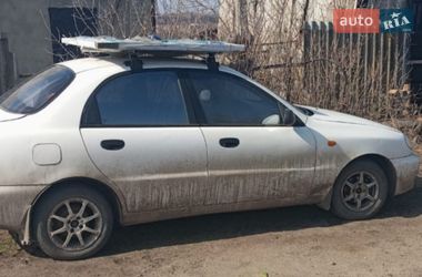 Daewoo Lanos  2003