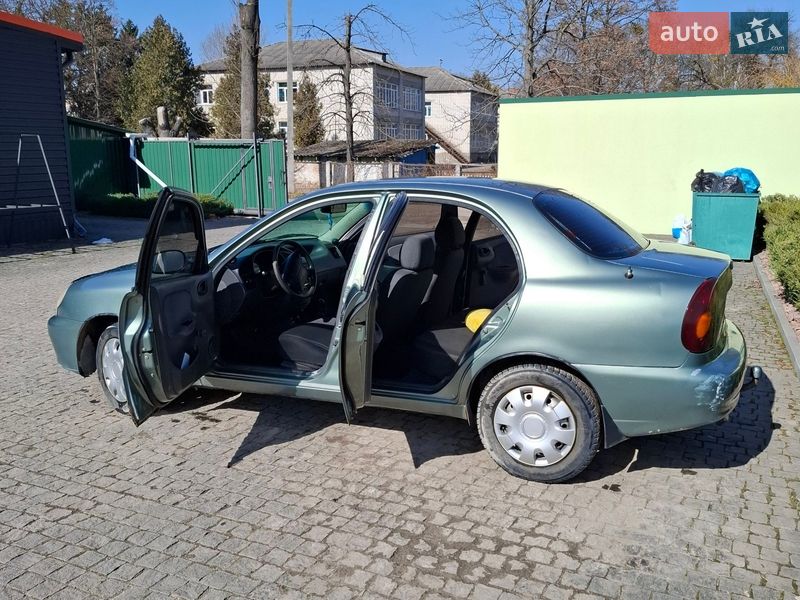 Седан Daewoo Lanos 2006 в Коростышеве