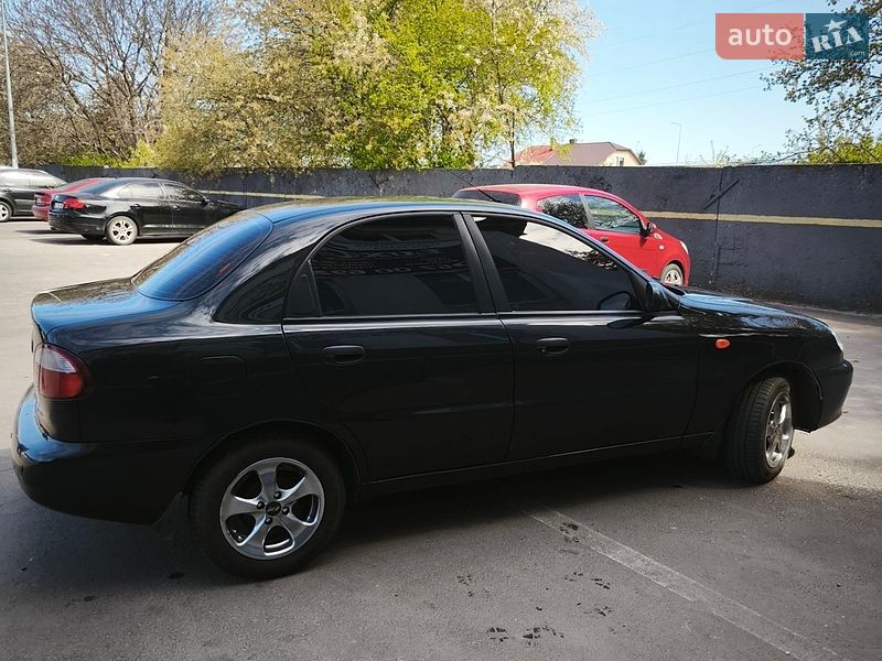 Седан Daewoo Lanos 2008 в Львове