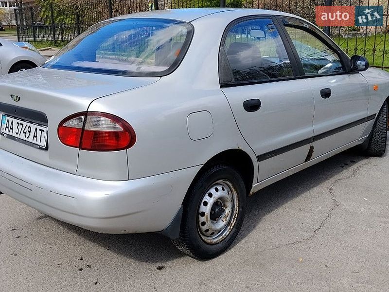Седан Daewoo Lanos 2005 в Киеве